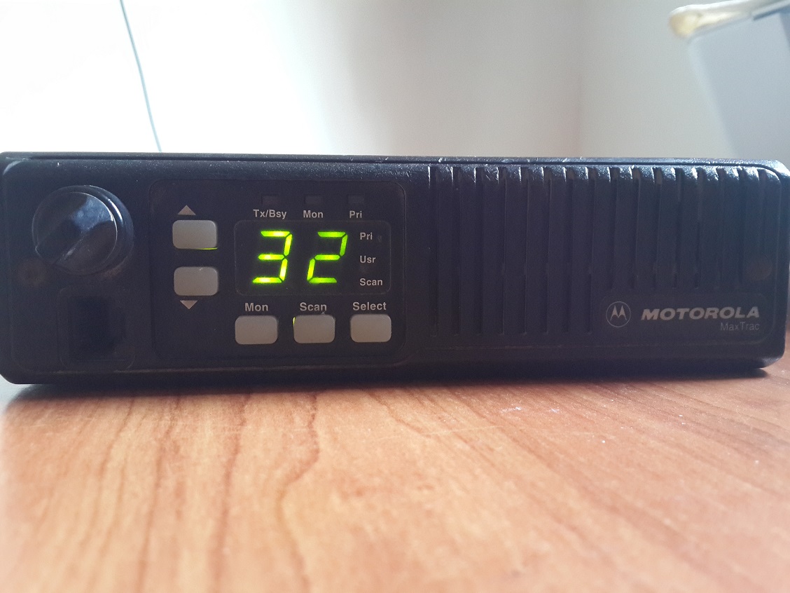UHF MOTOROLA MAXTRAC ג