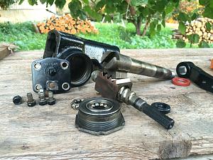 Click image for larger version. 

Name:	7.6  Project SJK SJ410k - Steering Gear box .JPG 
Views:	1048 
Size:	190.7  
ID:	104246