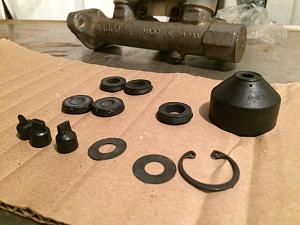 Click image for larger version. 

Name:	11 - Master Cylinder -Project SJK.JPG 
Views:	341 
Size:	110.6  
ID:	105353