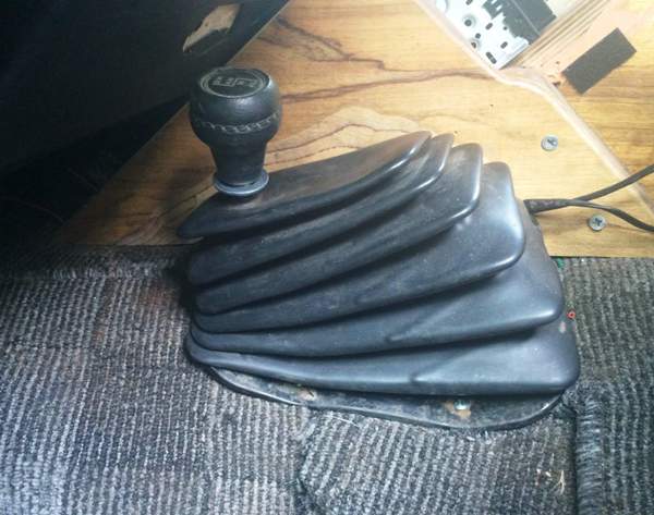 ידית תיבת העברה - טרנספר- של ג'יפ סופה