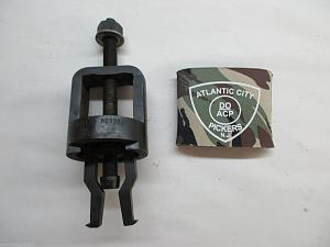 Click image for larger version. 

Name:	MD998346 pilot bearing puller.jpg 
Views:	559 
Size:	200.1  
ID:	111550