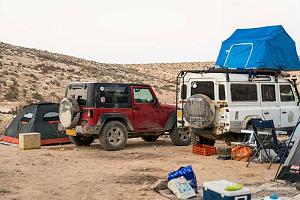 Click image for larger version. 

Name:	avner-baruch-rooftop-tent-3.jpg 
Views:	792 
Size:	95.2  
ID:	114365