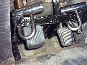 Click image for larger version. 

Name:	defender-lock.JPG 
Views:	1146 
Size:	52.1  
ID:	114629
