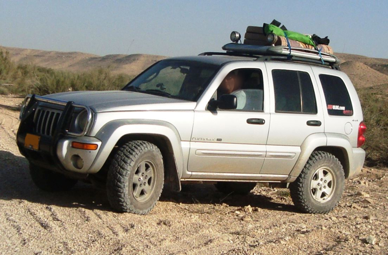 Name:  KJ liberty 245-75-R16 wheels.JPG
Views: 499
Size:  341.3 