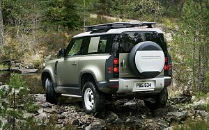 Click image for larger version. 

Name:	2020-Land-Rover-Defender-Reveal-2019-Frankfurt-Motor-Show-05.jpg 
Views:	193 
Size:	246.9  
ID:	125787