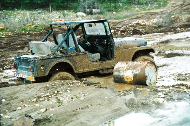 Name:  mud_runner004.jpg
Views: 603
Size:  130.9 