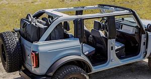 Click image for larger version. 

Name:	FordBronco_4dr_accesories_12.jpg 
Views:	135 
Size:	102.6  
ID:	130119