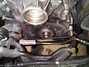 Click image for larger version. 

Name:	bearing stuck.JPG 
Views:	125 
Size:	128.3  
ID:	132892
