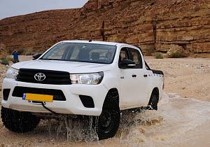 Click image for larger version. 

Name:	hilux 2016 stealth winch mount.jpg 
Views:	129 
Size:	235.7  
ID:	142922