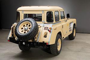 Click image for larger version. 

Name:	land rover2.jpg 
Views:	97 
Size:	66.0  
ID:	143058