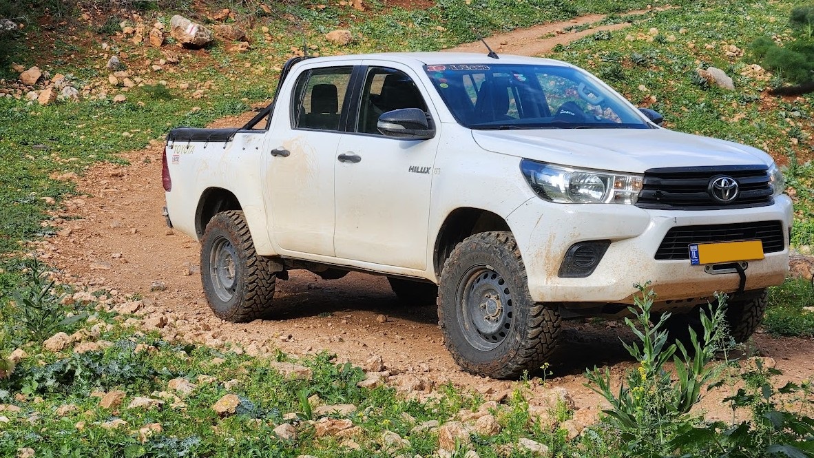 Name:  hilux3.jpg
Views: 613
Size:  485.5 