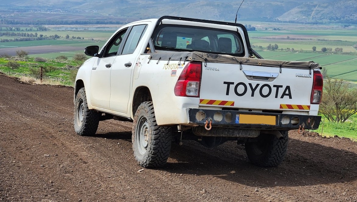 Name:  hilux2.jpg
Views: 536
Size:  379.4 