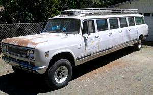 Click image for larger version. 

Name:	1972-international-harverster-travelall-stageway-airporter.jpg 
Views:	170 
Size:	48.6  
ID:	144471