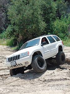 Click image for larger version. 

Name:	WJ lifted.jpg‏ 
Views:	281 
Size:	112.2  
ID:	21605
