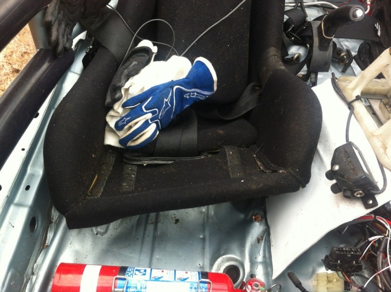Click image for larger version. 

Name:	mitsu-evo-pikes-peak-crash-4 (1).jpg 
Views:	239 
Size:	131.2  
ID:	62957