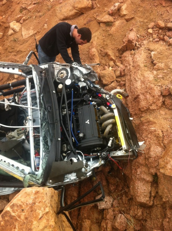 Click image for larger version. 

Name:	mitsu-evo-pikes-peak-crash-9.jpg 
Views:	287 
Size:	174.6  
ID:	62962