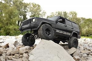 Click image for larger version. 

Name:	jeep-lift-kit_perf672-installed-1_1.jpg‏ 
Views:	399 
Size:	140.2  
ID:	89158