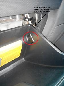 Click image for larger version. 

Name:	glove-box.jpg 
Views:	590 
Size:	126.5  
ID:	89389