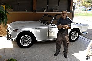 Click image for larger version. 

Name:	avnerbaruch triumph tr4a - 0151 small.jpg 
Views:	1366 
Size:	294.2  
ID:	91156