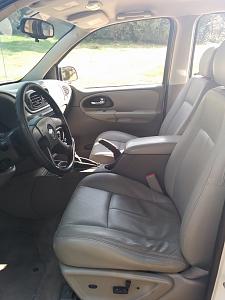Click image for larger version. 

Name:	Front Seats.jpg 
Views:	365 
Size:	133.2  
ID:	93293
