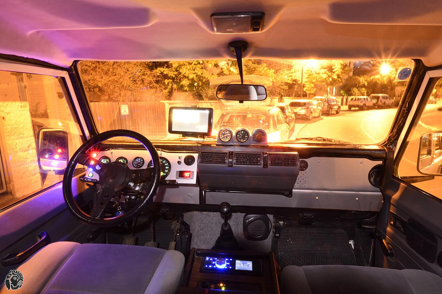 new homemade dashboard for land rover defender 4X4