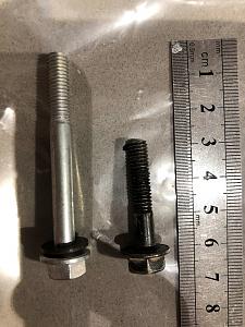 Click image for larger version. 

Name:	head screws.jpg 
Views:	157 
Size:	215.0  
ID:	134862