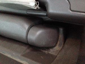 Click image for larger version. 

Name:	rearseatwithcap.JPG 
Views:	140 
Size:	127.1  
ID:	108092