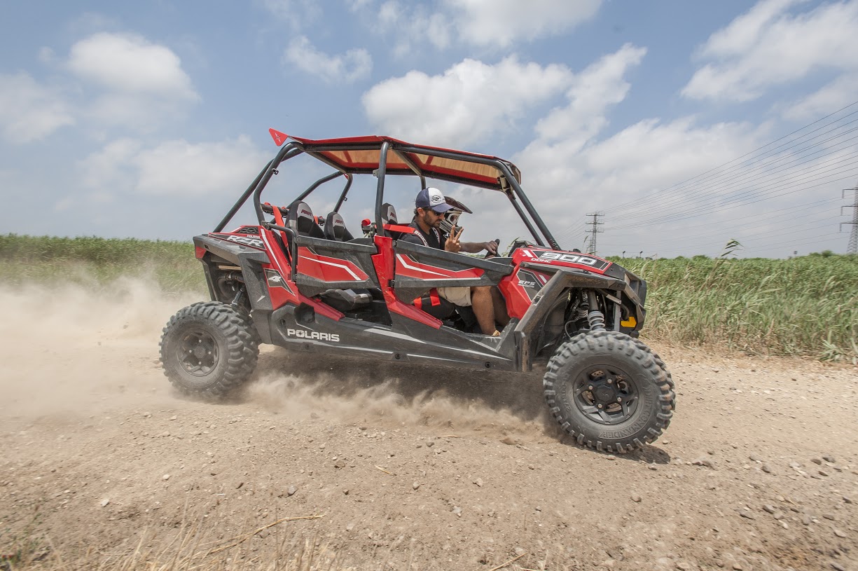  RZR 900 4       4      